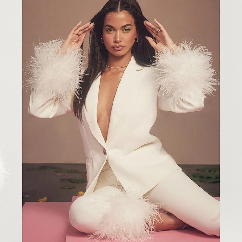 HOUSE OF CB 'Fae' Ivory Hem Trousers NWOT - Picture 3 of 15